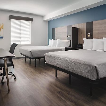 Stayapt Suites Charlotte North Huntersville Extérieur photo